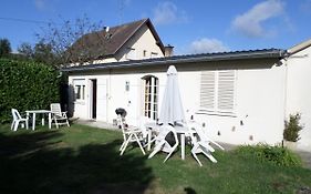 Studio-Appartement A Proximite D'Une Maison De Maitre De 1904